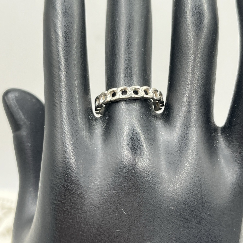 Vintage Avon Ring Silver Tone Links Chain Style Size 6-3/4